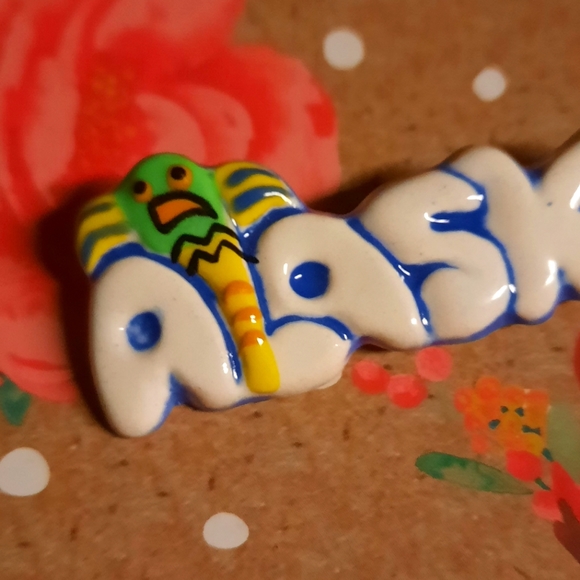 🍀3/15 Alaska Mosquito Vintage Clay Pin - Picture 4 of 5